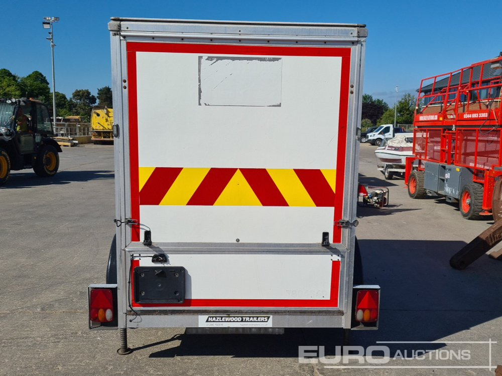 2015 Hazlewood Single Axle Box Trailer, Oil Extraction Unit, Electric Motor, 120 Gallon Tanks (2 of) - Τρέιλερ μεταφοράς μηχανημάτων: φωτογραφία 4 2015 Hazlewood Single Axle Box Trailer, Oil Extraction Unit, Electric Motor, 120 Gallon Tanks (2 of) - Τρέιλερ μεταφοράς μηχανημάτων: φωτογραφία 4