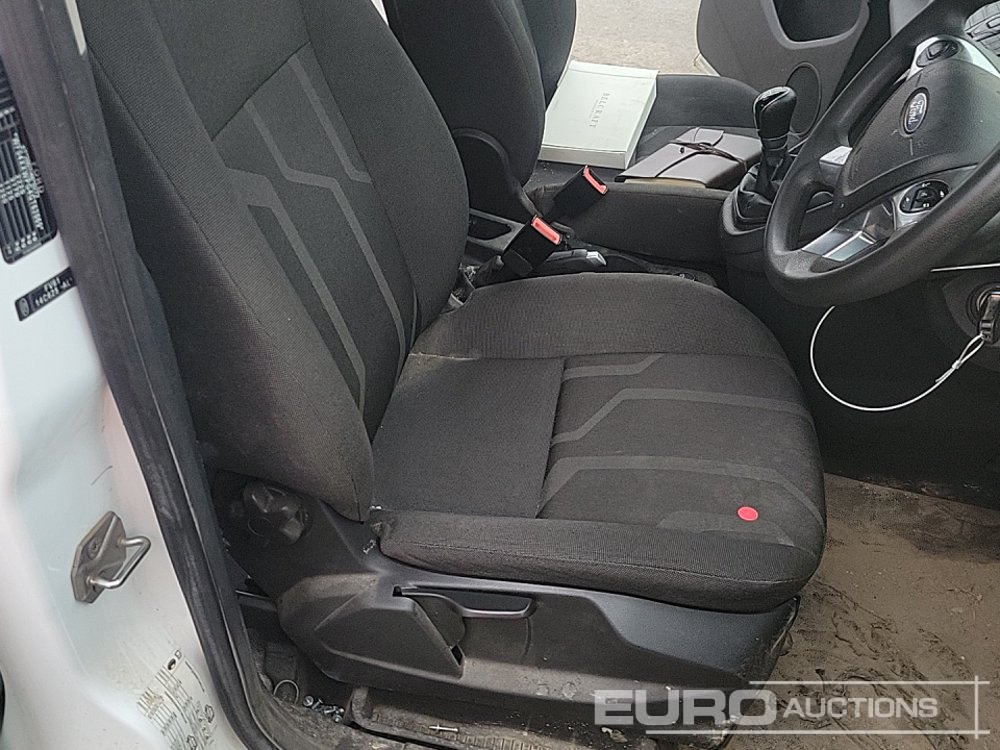 Ελαφρύ επαγγελματικό 2016 Ford Transit Connect: φωτογραφία 26