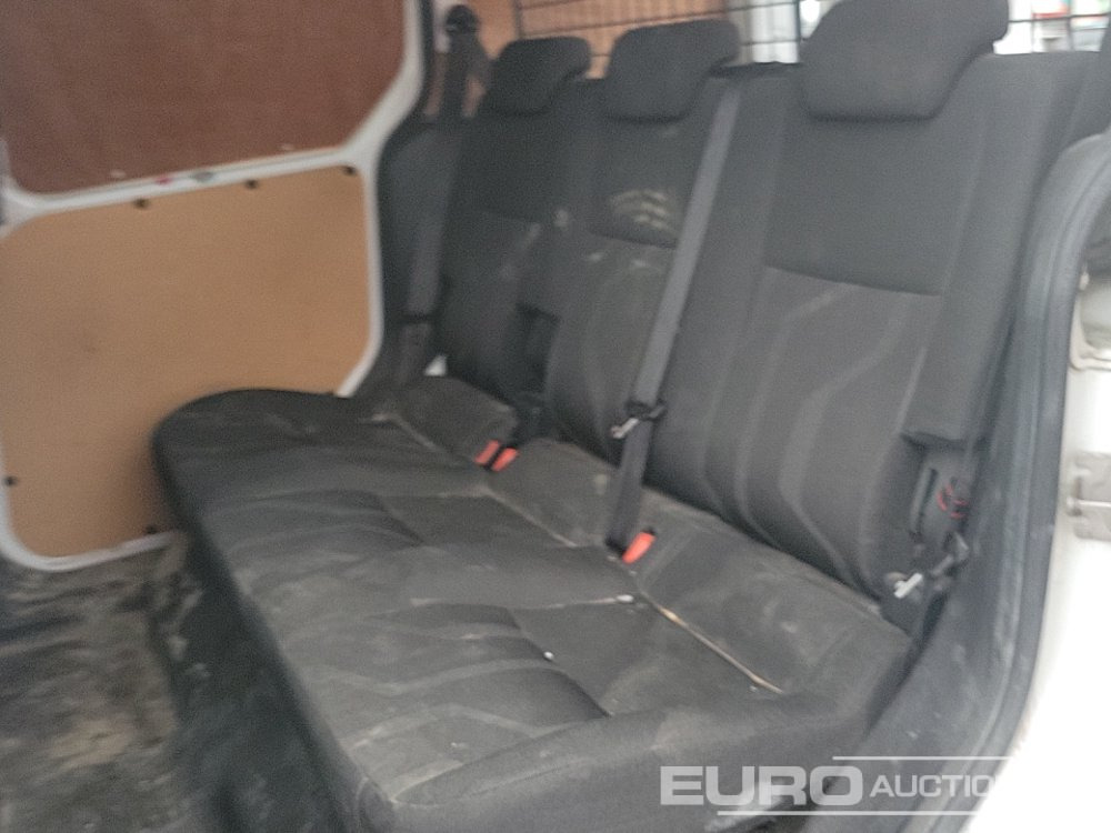 Ελαφρύ επαγγελματικό 2016 Ford Transit Connect: φωτογραφία 15