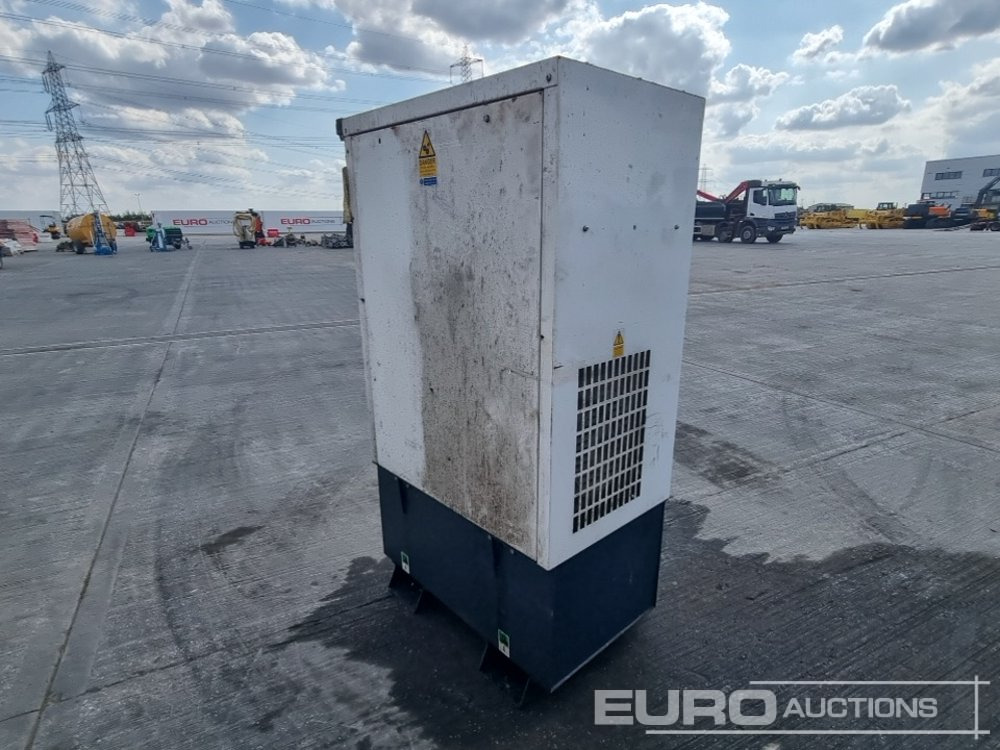 2016 Harrington 12kVA Generator, Kubota Engine - Βιομηχανική γεννήτρια: φωτογραφία 5 2016 Harrington 12kVA Generator, Kubota Engine - Βιομηχανική γεννήτρια: φωτογραφία 5