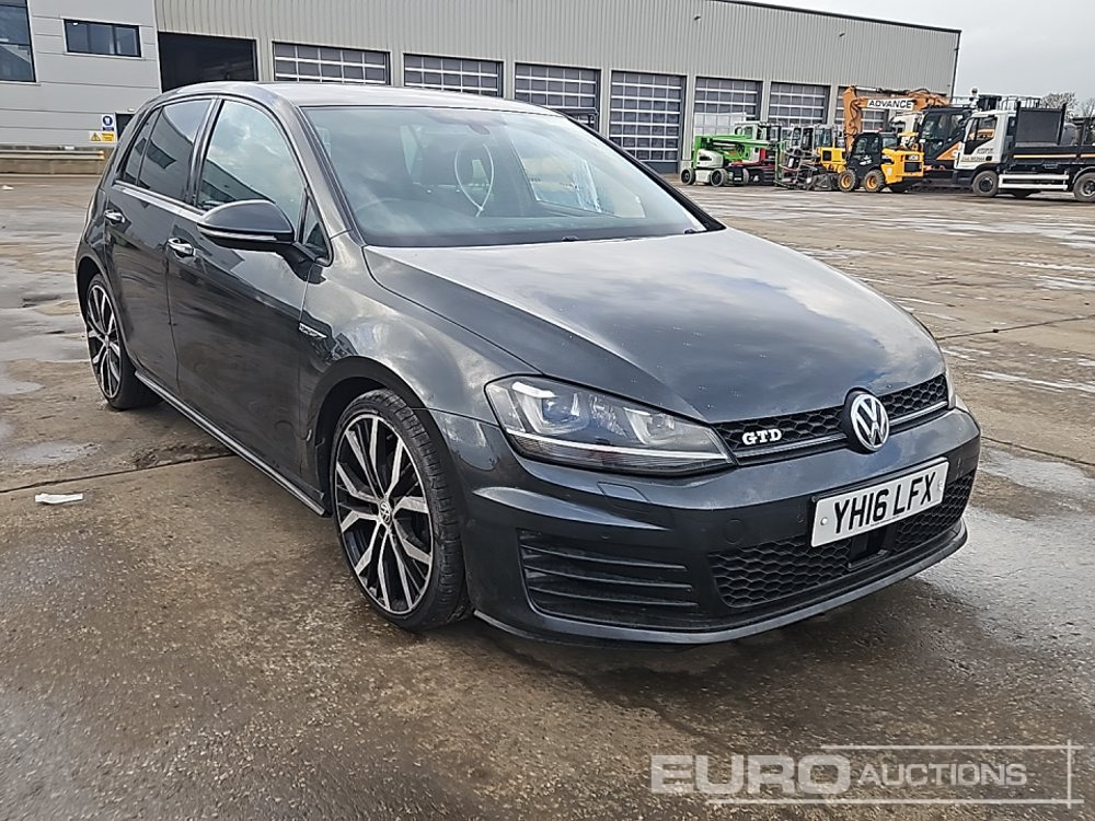 Αυτοκίνητο 2016 Volkswagen Golf: φωτογραφία 7 Αυτοκίνητο 2016 Volkswagen Golf: φωτογραφία 7