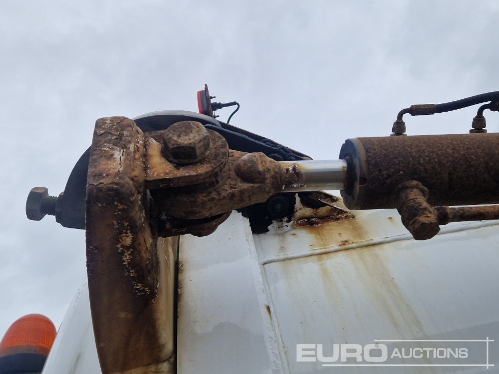 Φορτηγό βυτιοφόρο 2017 Mercedes Arocs 3240: φωτογραφία 34 Φορτηγό βυτιοφόρο 2017 Mercedes Arocs 3240: φωτογραφία 34