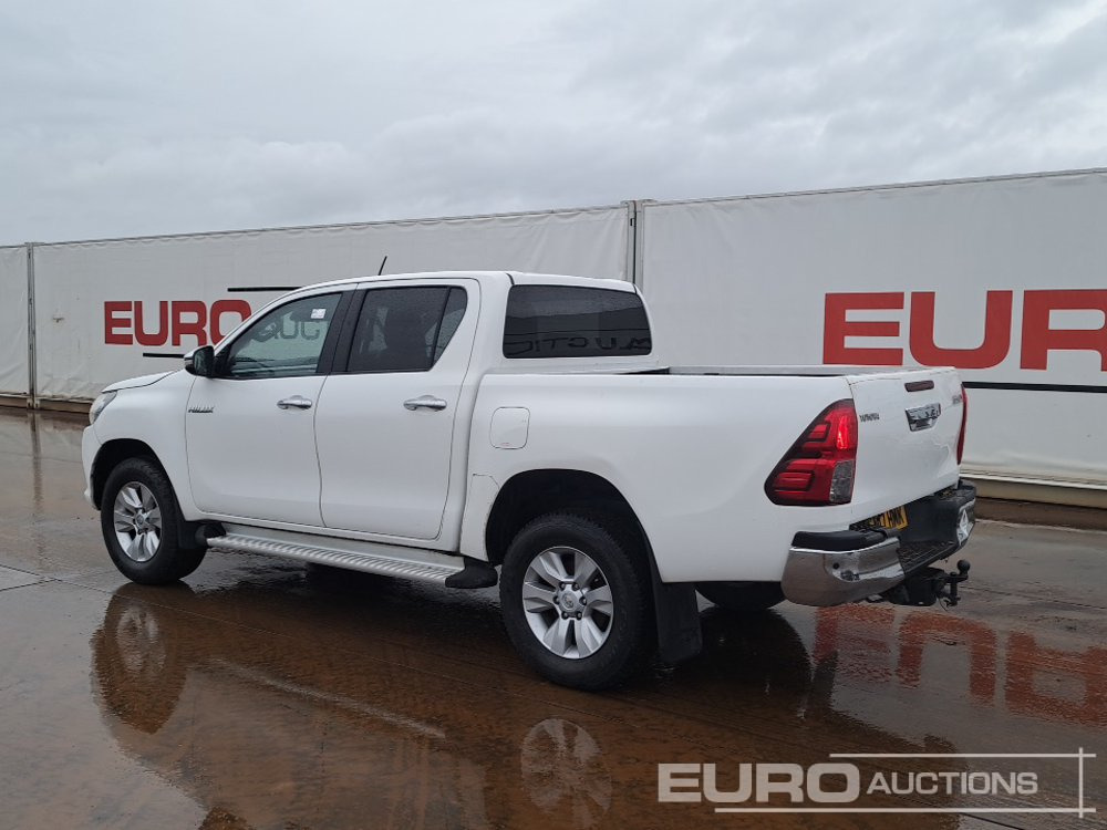 2017 Toyota Hilux - Ημιφορτηγό: φωτογραφία 3 2017 Toyota Hilux - Ημιφορτηγό: φωτογραφία 3
