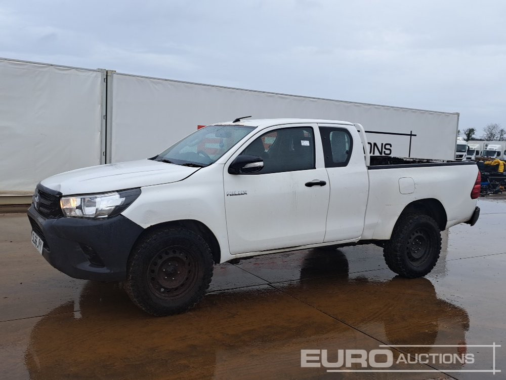 2017 Toyota Hilux - Ημιφορτηγό: φωτογραφία 1 2017 Toyota Hilux - Ημιφορτηγό: φωτογραφία 1