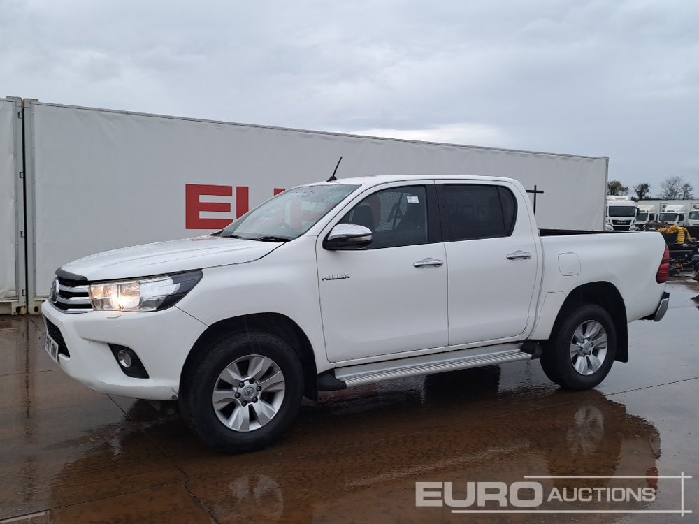 2017 Toyota Hilux - Ημιφορτηγό: φωτογραφία 1 2017 Toyota Hilux - Ημιφορτηγό: φωτογραφία 1