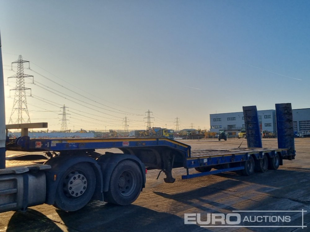 2018 McCauley Tri Axle Step Frame Low Loader Trailer, Out Riggers, Hydraulic Ramps - Επικαθήμενο με χαμηλό δάπεδο: φωτογραφία 1 2018 McCauley Tri Axle Step Frame Low Loader Trailer, Out Riggers, Hydraulic Ramps - Επικαθήμενο με χαμηλό δάπεδο: φωτογραφία 1