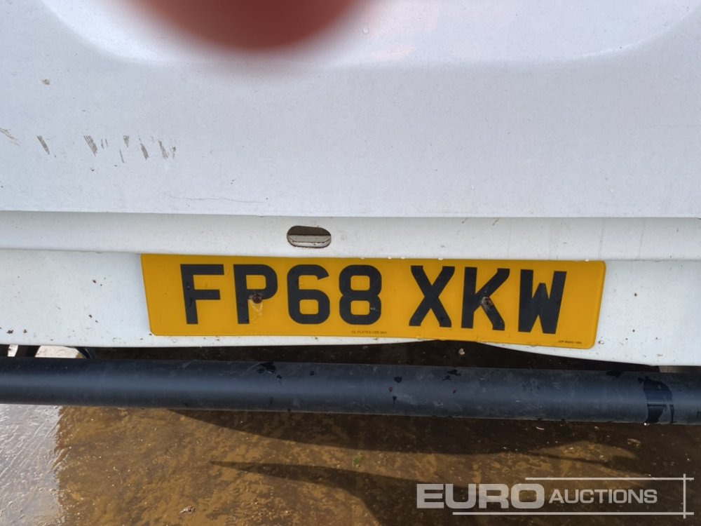 2018 Nissan Navara - Ημιφορτηγό: φωτογραφία 1 2018 Nissan Navara - Ημιφορτηγό: φωτογραφία 1