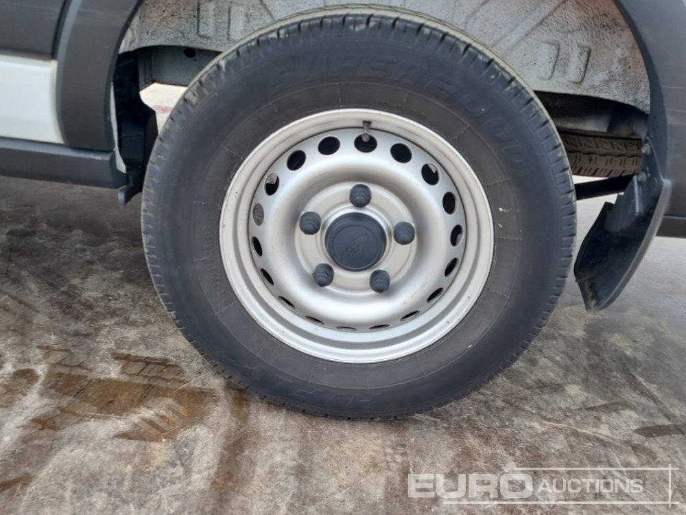Ελαφρύ επαγγελματικό 2020 Ford Transit: φωτογραφία 14