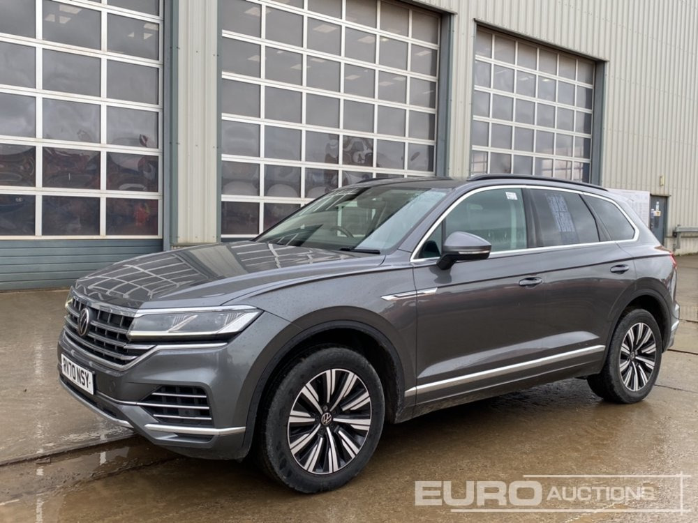 2020 Volkswagen Touareg - SUV: φωτογραφία 1 2020 Volkswagen Touareg - SUV: φωτογραφία 1