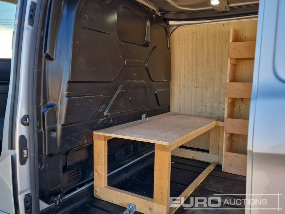 Ελαφρύ επαγγελματικό 2021 Ford Transit Custom 300: φωτογραφία 49