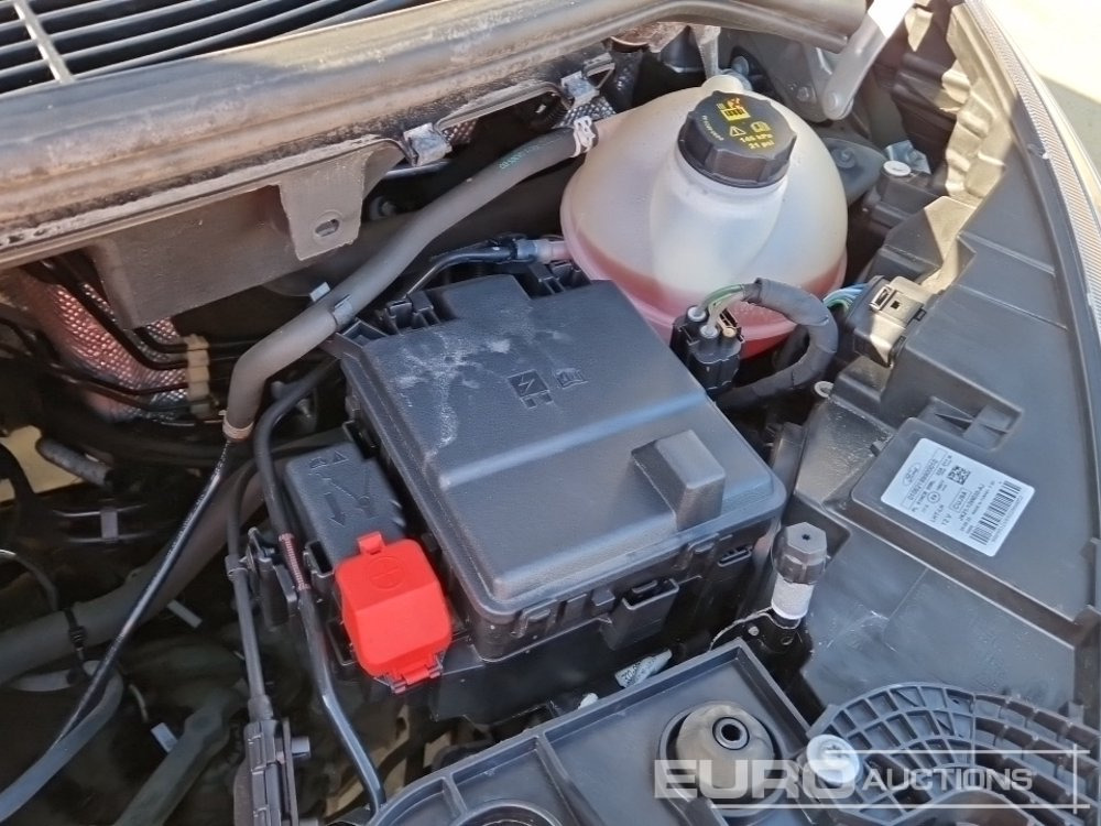 Ελαφρύ επαγγελματικό 2021 Ford Transit Custom 300: φωτογραφία 28