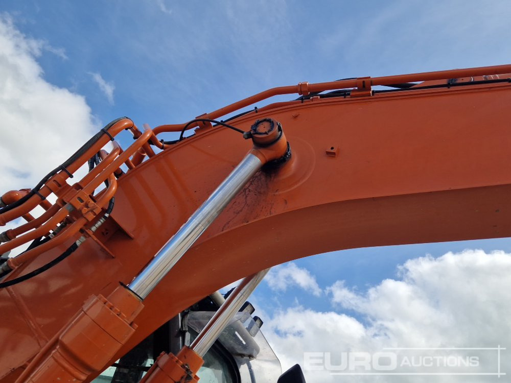 Ερπυστριοφόρος εκσκαφέας 2022 Hitachi ZX135USBL-7: φωτογραφία 34