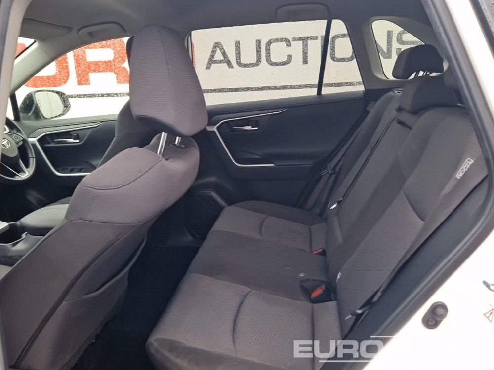 SUV 2022 Toyota RAV 4: φωτογραφία 16