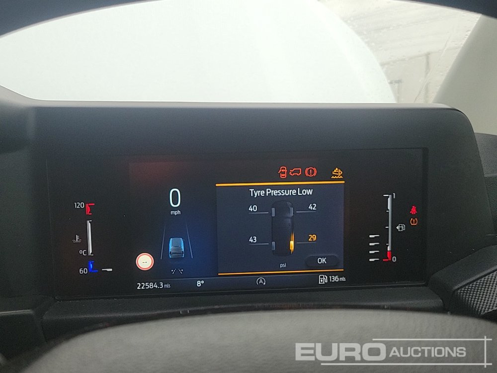 Ελαφρύ επαγγελματικό 2024 Ford Transit Custom 300: φωτογραφία 30 Ελαφρύ επαγγελματικό 2024 Ford Transit Custom 300: φωτογραφία 30