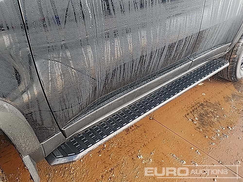 SUV 2025 Toyota Land Cruiser: φωτογραφία 24 SUV 2025 Toyota Land Cruiser: φωτογραφία 24