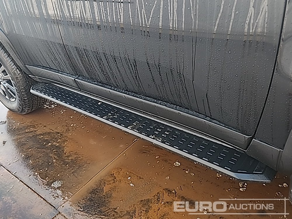 SUV 2025 Toyota Land Cruiser: φωτογραφία 13 SUV 2025 Toyota Land Cruiser: φωτογραφία 13