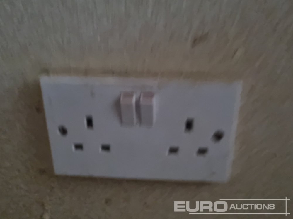 Εμπορευματοκιβώτιο 30' x 10' Canteen, Drying Room (Cannot Be Reconsigned): φωτογραφία 19