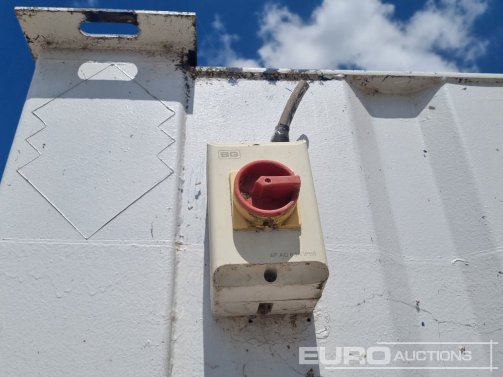 Εμπορευματοκιβώτιο 30' x 10' Canteen, Drying Room (Cannot Be Reconsigned): φωτογραφία 10