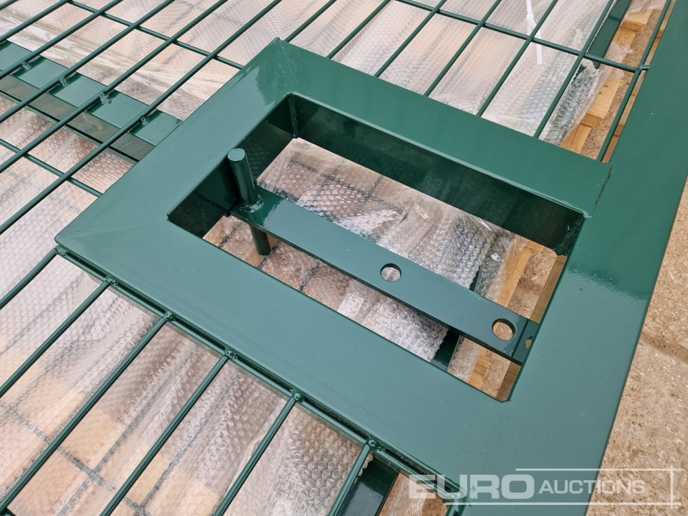 Εξοπλισμού κατασκευών 3m x 2.3m Heavy Duty Galvanized Powder Coated Gate (2 of), 100mm x 100mm Post (2 of), Assembly Kit (Green): φωτογραφία 6