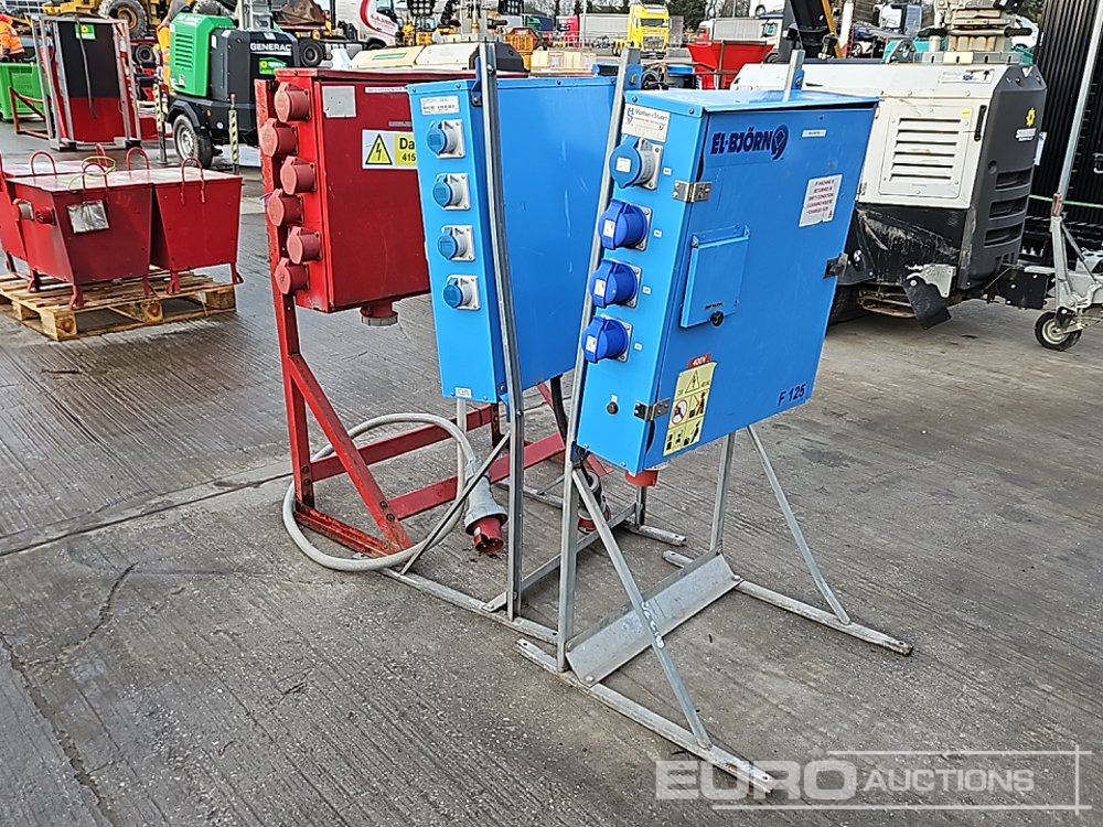 400 Volt Distroburion Box (3 of) - Εξοπλισμού κατασκευών: φωτογραφία 3 400 Volt Distroburion Box (3 of) - Εξοπλισμού κατασκευών: φωτογραφία 3