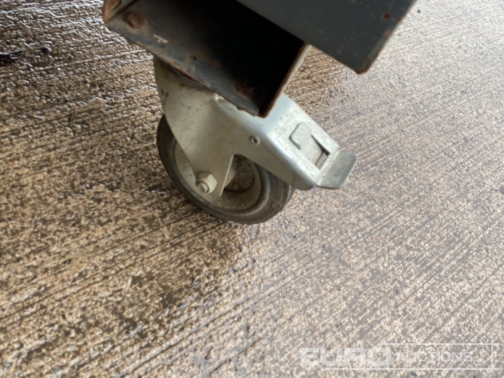 Armorgard Tuffbank - Εξοπλισμού κατασκευών: φωτογραφία 5 Armorgard Tuffbank - Εξοπλισμού κατασκευών: φωτογραφία 5