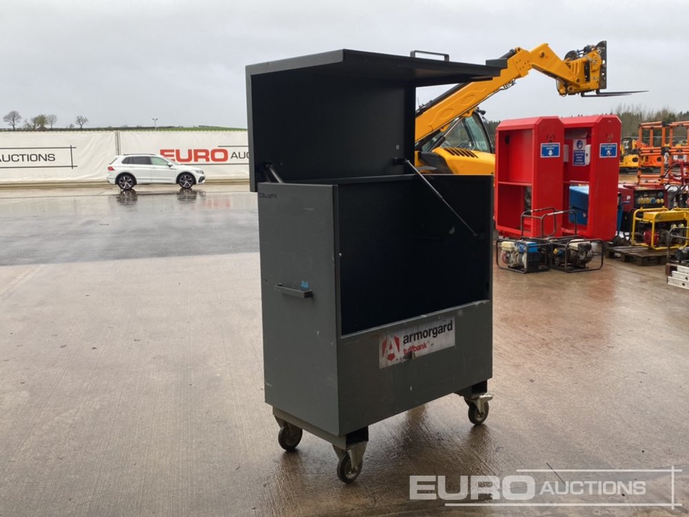 Armorgard Tuffbank - Εξοπλισμού κατασκευών: φωτογραφία 1 Armorgard Tuffbank - Εξοπλισμού κατασκευών: φωτογραφία 1