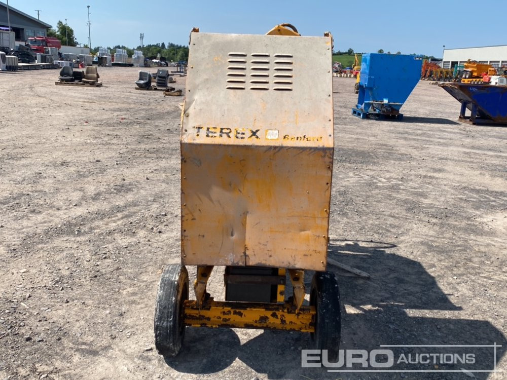 Benford CTHE Diesel Cement Mixer, Electric Start, Hatz Engine - Μπετονιέρα: φωτογραφία 4 Benford CTHE Diesel Cement Mixer, Electric Start, Hatz Engine - Μπετονιέρα: φωτογραφία 4