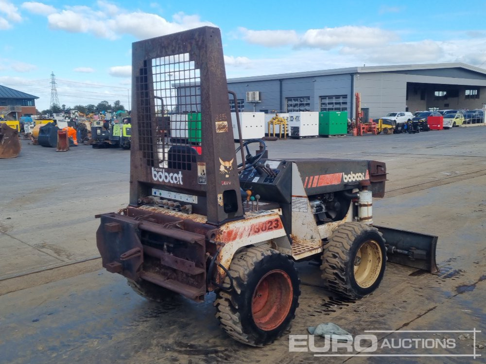 Bobcat 3023 - Εκσκαφέας τάφρων: φωτογραφία 5 Bobcat 3023 - Εκσκαφέας τάφρων: φωτογραφία 5
