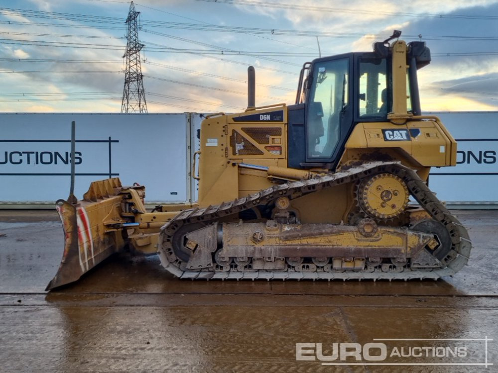 CAT D6N LGP - Μπουλντόζα: φωτογραφία 2 CAT D6N LGP - Μπουλντόζα: φωτογραφία 2