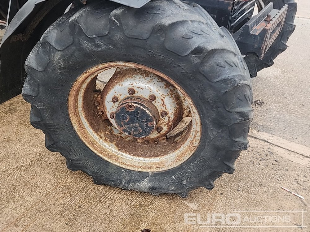 Case 4240 - Τρακτέρ: φωτογραφία 5 Case 4240 - Τρακτέρ: φωτογραφία 5