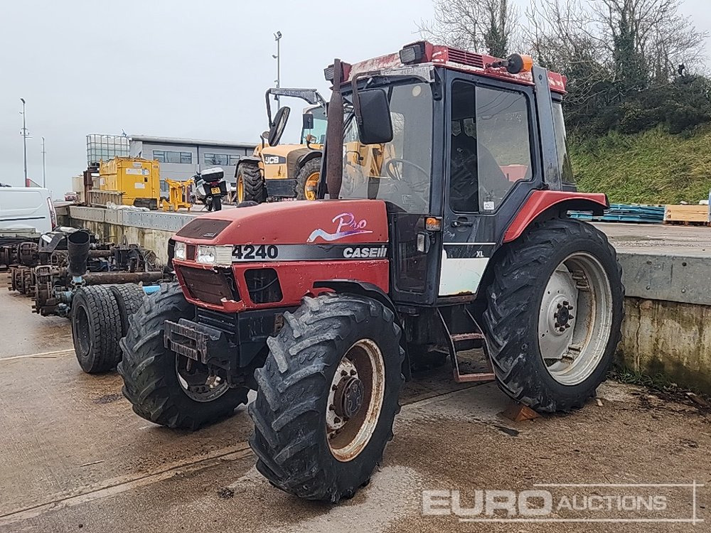 Case 4240 - Τρακτέρ: φωτογραφία 1 Case 4240 - Τρακτέρ: φωτογραφία 1
