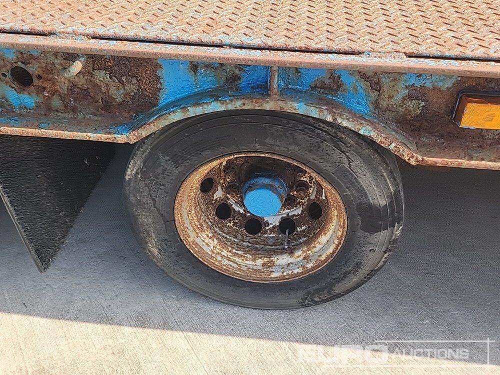 Chieftain Tri Axle Extendable Step Frame Low Loader Trailer, Hydraulic Ramps - Επικαθήμενο με χαμηλό δάπεδο: φωτογραφία 5 Chieftain Tri Axle Extendable Step Frame Low Loader Trailer, Hydraulic Ramps - Επικαθήμενο με χαμηλό δάπεδο: φωτογραφία 5