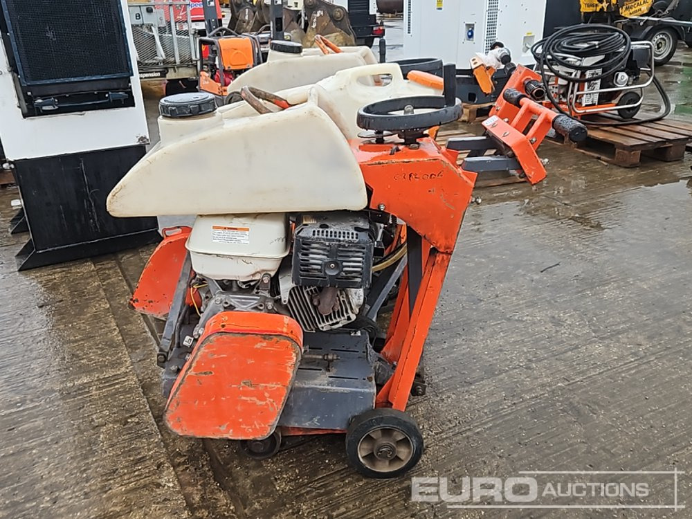 Clipper Petrol Road Saw, Honda Engine (3 of) - Μηχανών ασφάλτου: φωτογραφία 2 Clipper Petrol Road Saw, Honda Engine (3 of) - Μηχανών ασφάλτου: φωτογραφία 2