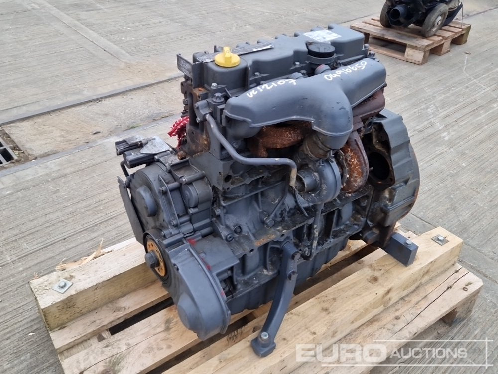 Deutz BF4L2011 - Κινητήρας: φωτογραφία 1 Deutz BF4L2011 - Κινητήρας: φωτογραφία 1