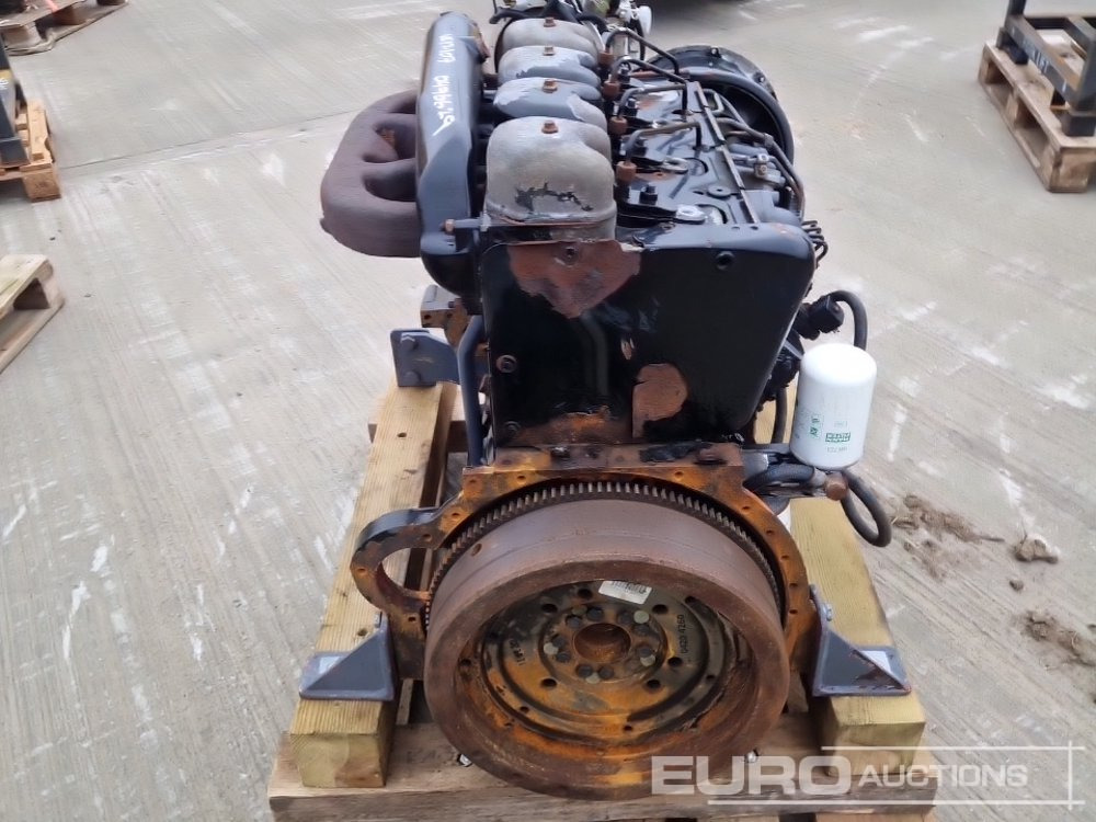 Deutz F4L914 - Κινητήρας: φωτογραφία 4 Deutz F4L914 - Κινητήρας: φωτογραφία 4