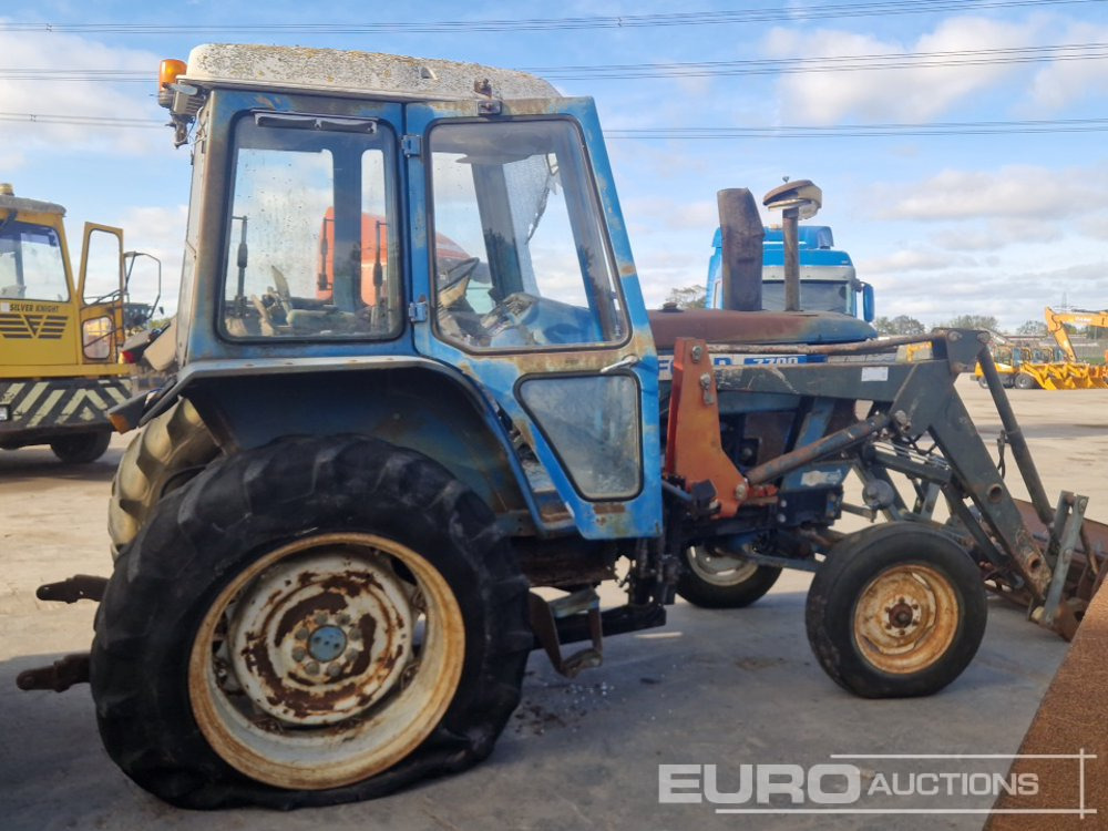Ford 7700 - Τρακτέρ: φωτογραφία 4 Ford 7700 - Τρακτέρ: φωτογραφία 4