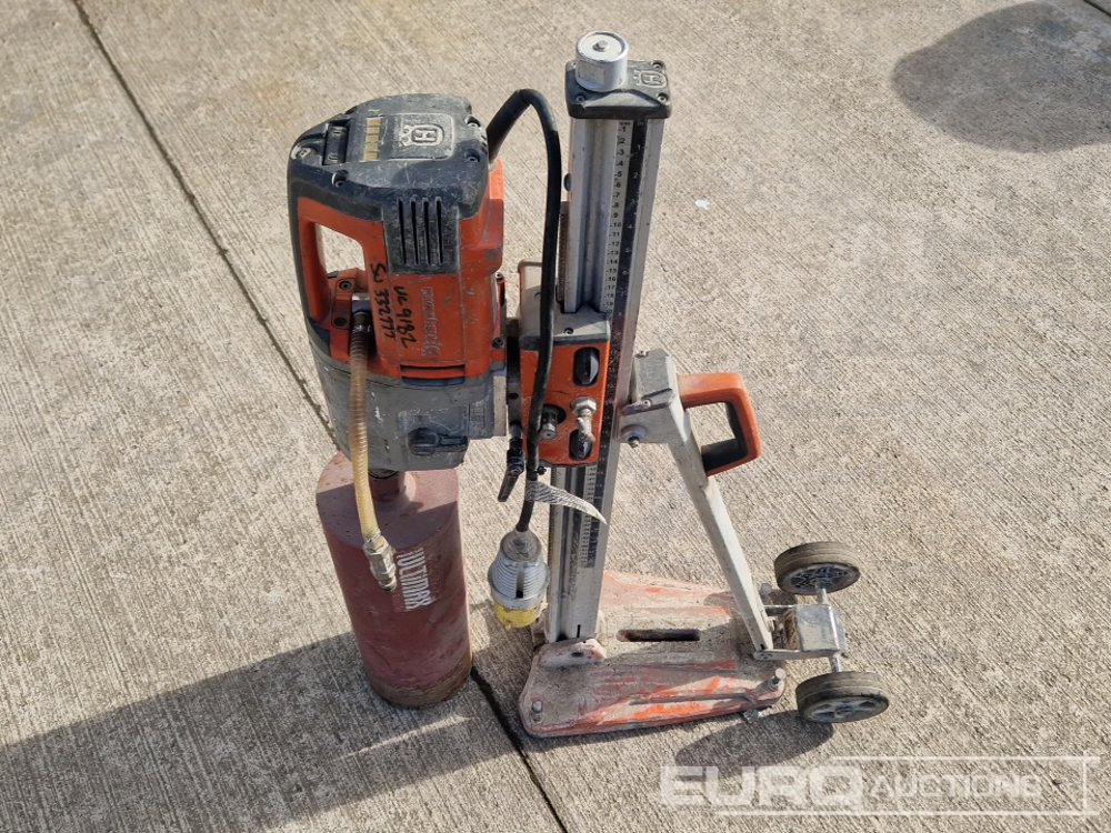 Husqvarna DM280 110 Volt Core Drill & Stand - Εξοπλισμού κατασκευών: φωτογραφία 2 Husqvarna DM280 110 Volt Core Drill & Stand - Εξοπλισμού κατασκευών: φωτογραφία 2