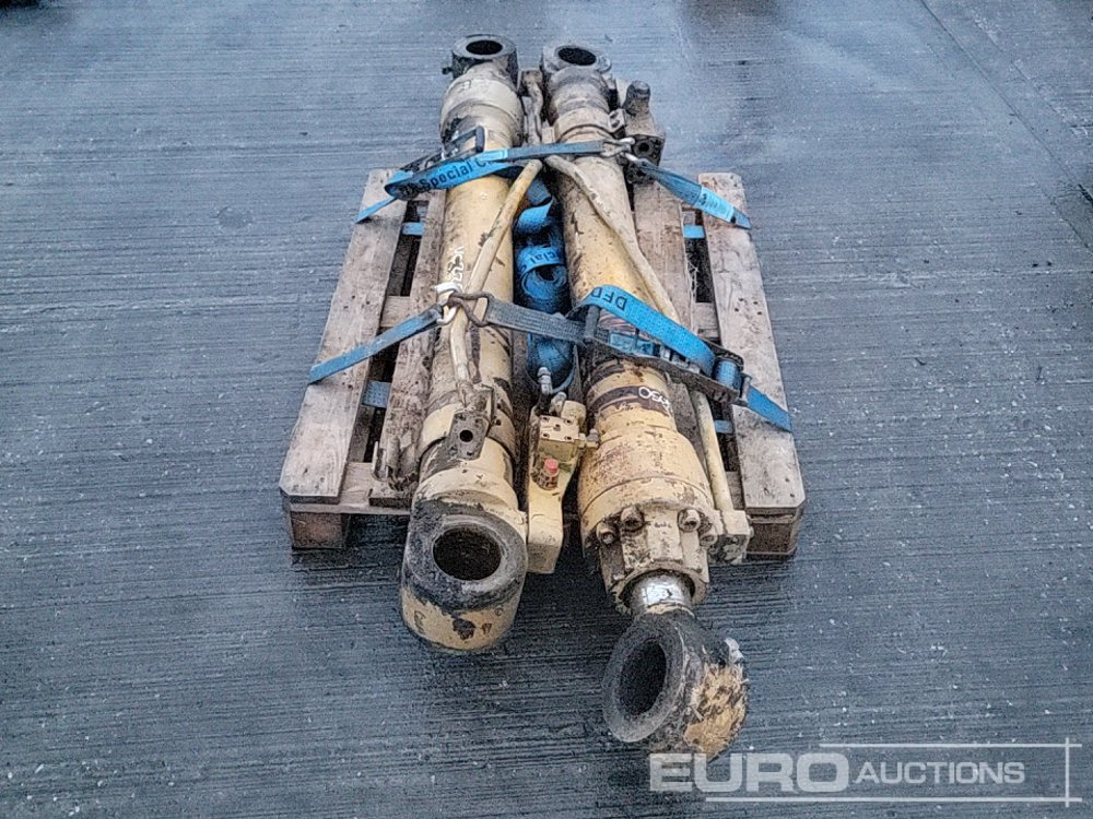 Hydraulic Ram (2 of) - Ανταλλακτικό: φωτογραφία 2 Hydraulic Ram (2 of) - Ανταλλακτικό: φωτογραφία 2