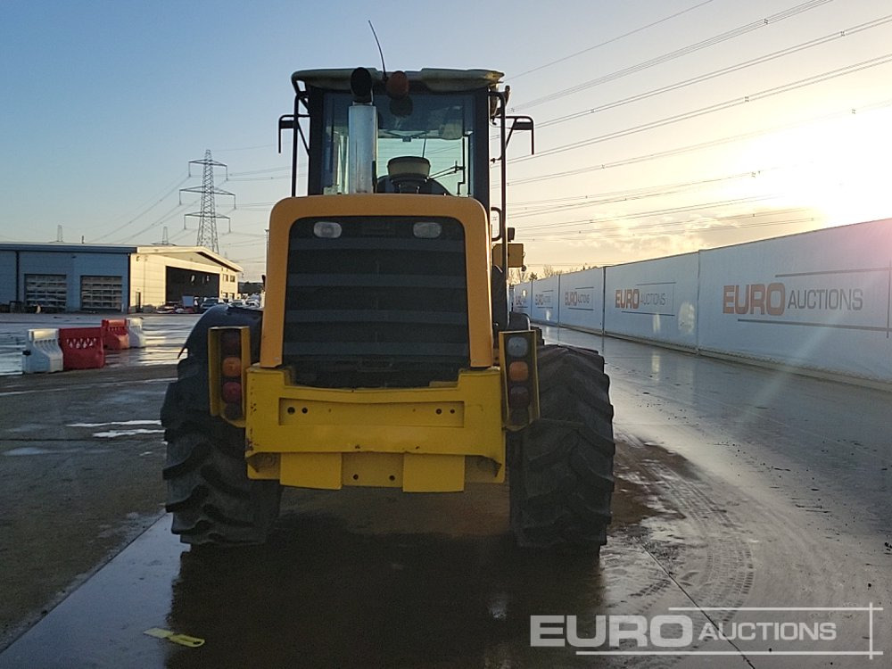 JCB 414S - Ελαστιχοφόρος φορτωτής: φωτογραφία 4 JCB 414S - Ελαστιχοφόρος φορτωτής: φωτογραφία 4