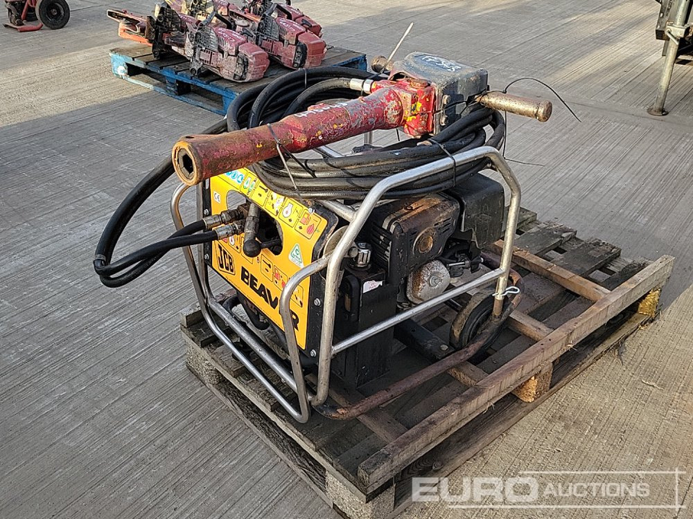 JCB Beaver - Μηχανών ασφάλτου: φωτογραφία 1 JCB Beaver - Μηχανών ασφάλτου: φωτογραφία 1
