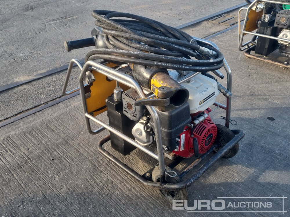 JCB Beaver - Μηχανών ασφάλτου: φωτογραφία 3 JCB Beaver - Μηχανών ασφάλτου: φωτογραφία 3