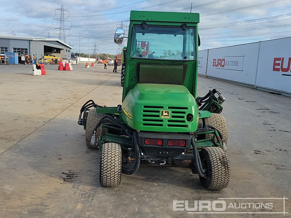 John Deere 3235B - Χλοοκοπτικό: φωτογραφία 4 John Deere 3235B - Χλοοκοπτικό: φωτογραφία 4