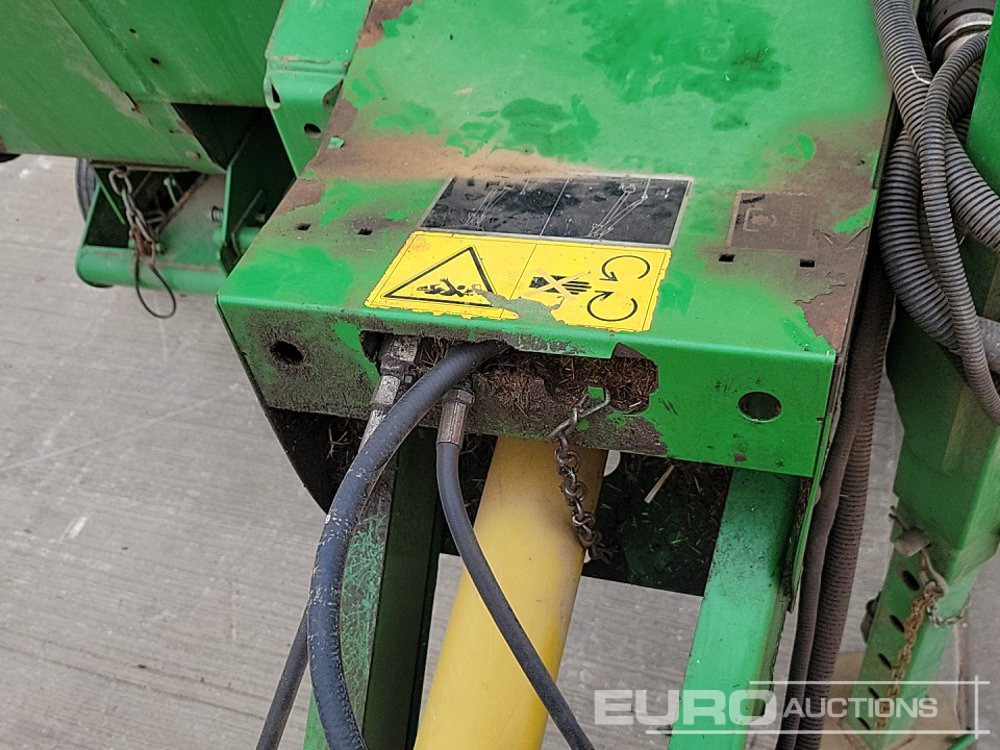 Γεωργικά μηχανήματα John Deere 842: φωτογραφία 19