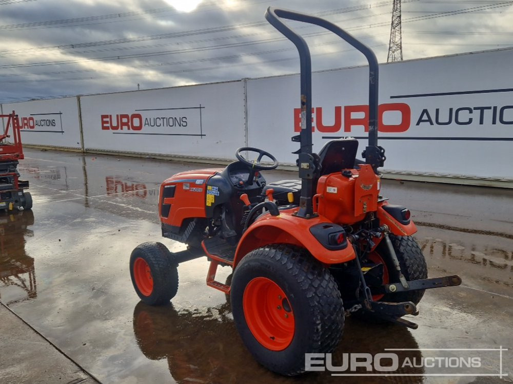 Kioti CK2810 - Μικρό τρακτέρ: φωτογραφία 3 Kioti CK2810 - Μικρό τρακτέρ: φωτογραφία 3