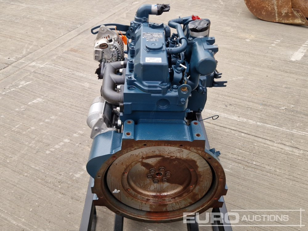 Kubota 3 Cylinder Engine - Κινητήρας: φωτογραφία 4 Kubota 3 Cylinder Engine - Κινητήρας: φωτογραφία 4