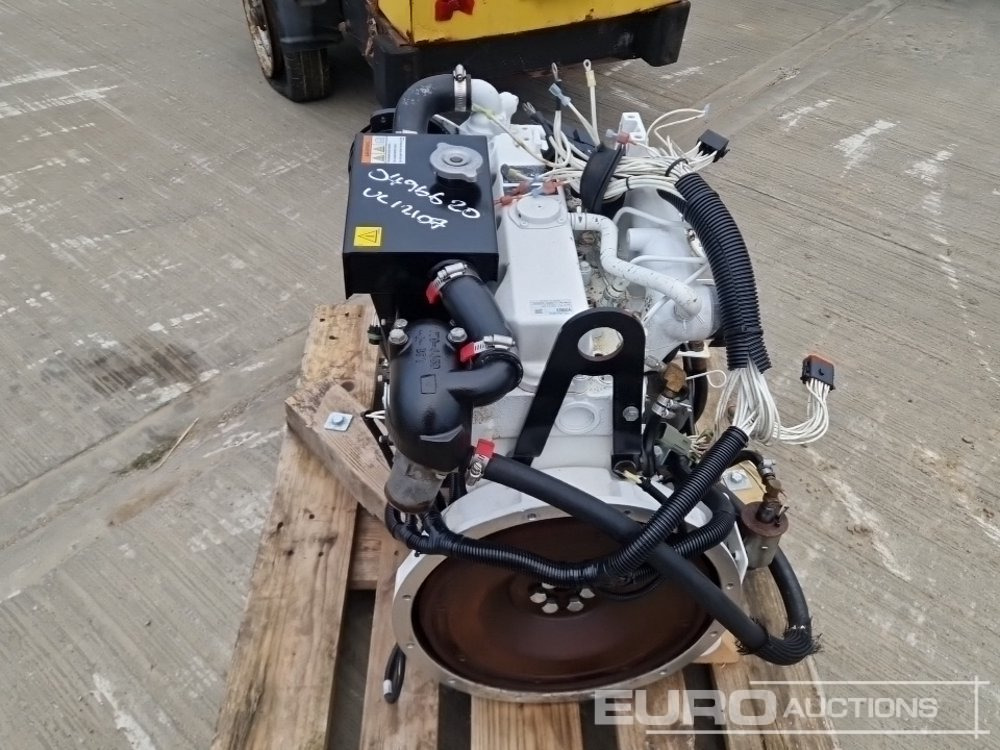 Kubota 4 Cylinder Engine - Κινητήρας: φωτογραφία 4 Kubota 4 Cylinder Engine - Κινητήρας: φωτογραφία 4