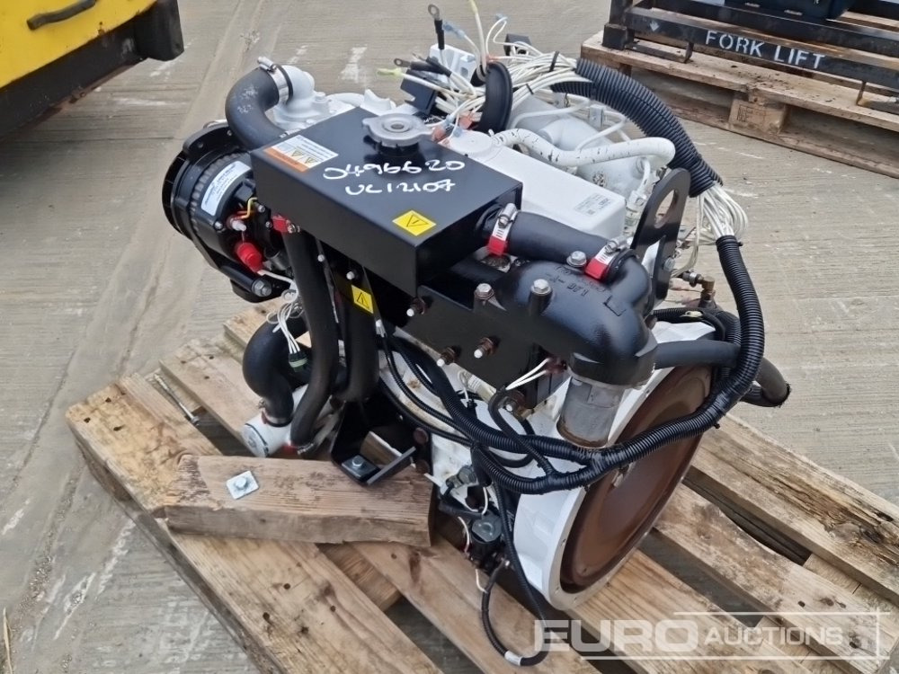 Kubota 4 Cylinder Engine - Κινητήρας: φωτογραφία 3 Kubota 4 Cylinder Engine - Κινητήρας: φωτογραφία 3