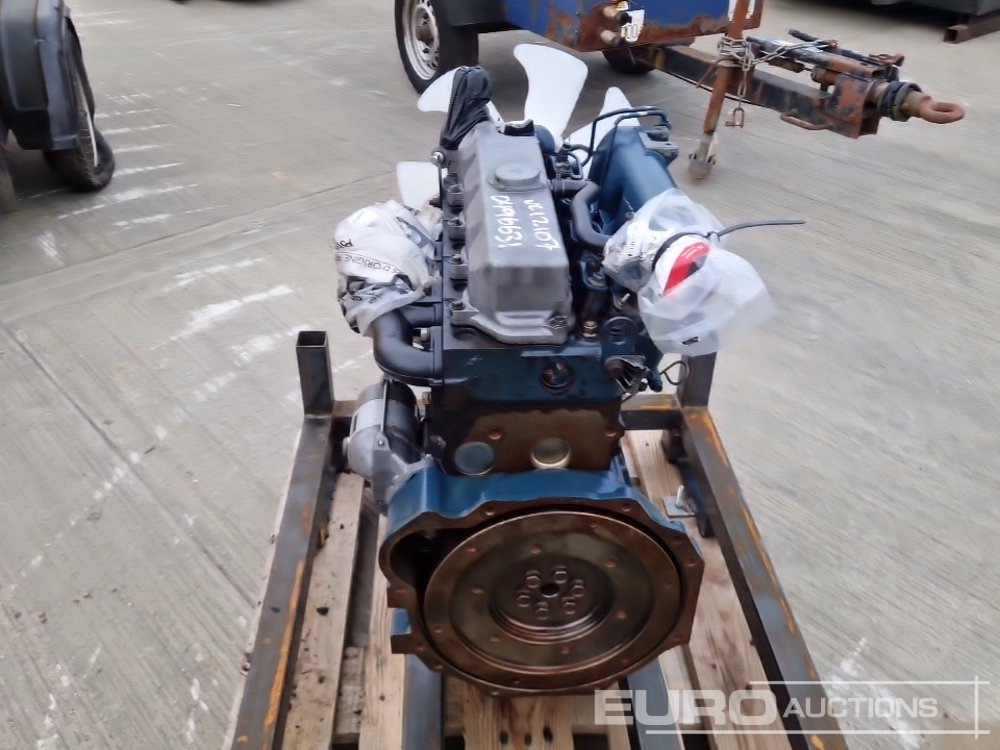 Kubota 4 Cylinder Engine - Κινητήρας: φωτογραφία 4 Kubota 4 Cylinder Engine - Κινητήρας: φωτογραφία 4