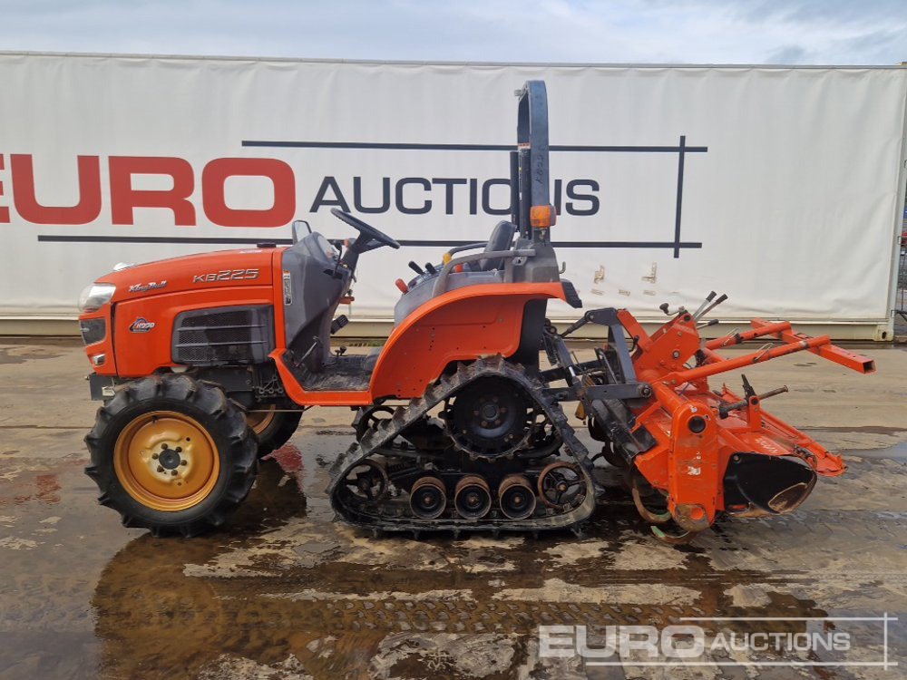 Kubota KB225 - Μικρό τρακτέρ: φωτογραφία 2 Kubota KB225 - Μικρό τρακτέρ: φωτογραφία 2