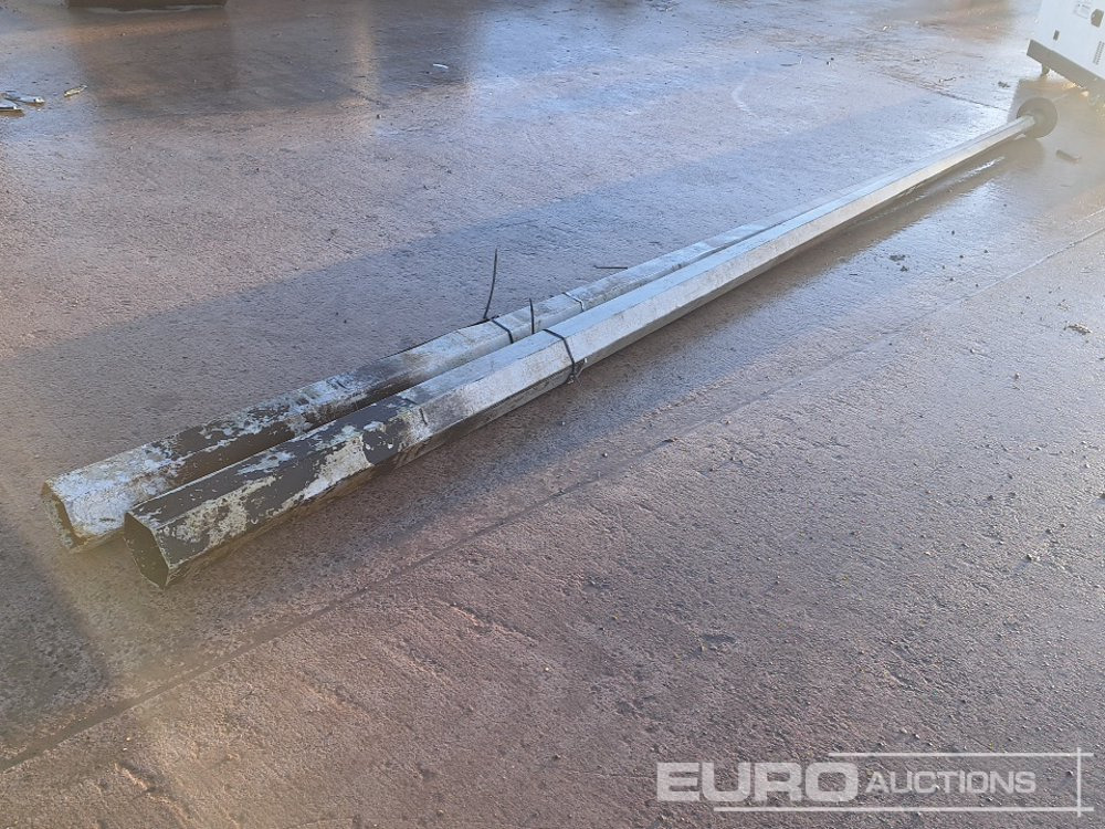 Lamp Posts (2 of) - Εργαλείο/ Εξοπλισμός: φωτογραφία 1 Lamp Posts (2 of) - Εργαλείο/ Εξοπλισμός: φωτογραφία 1